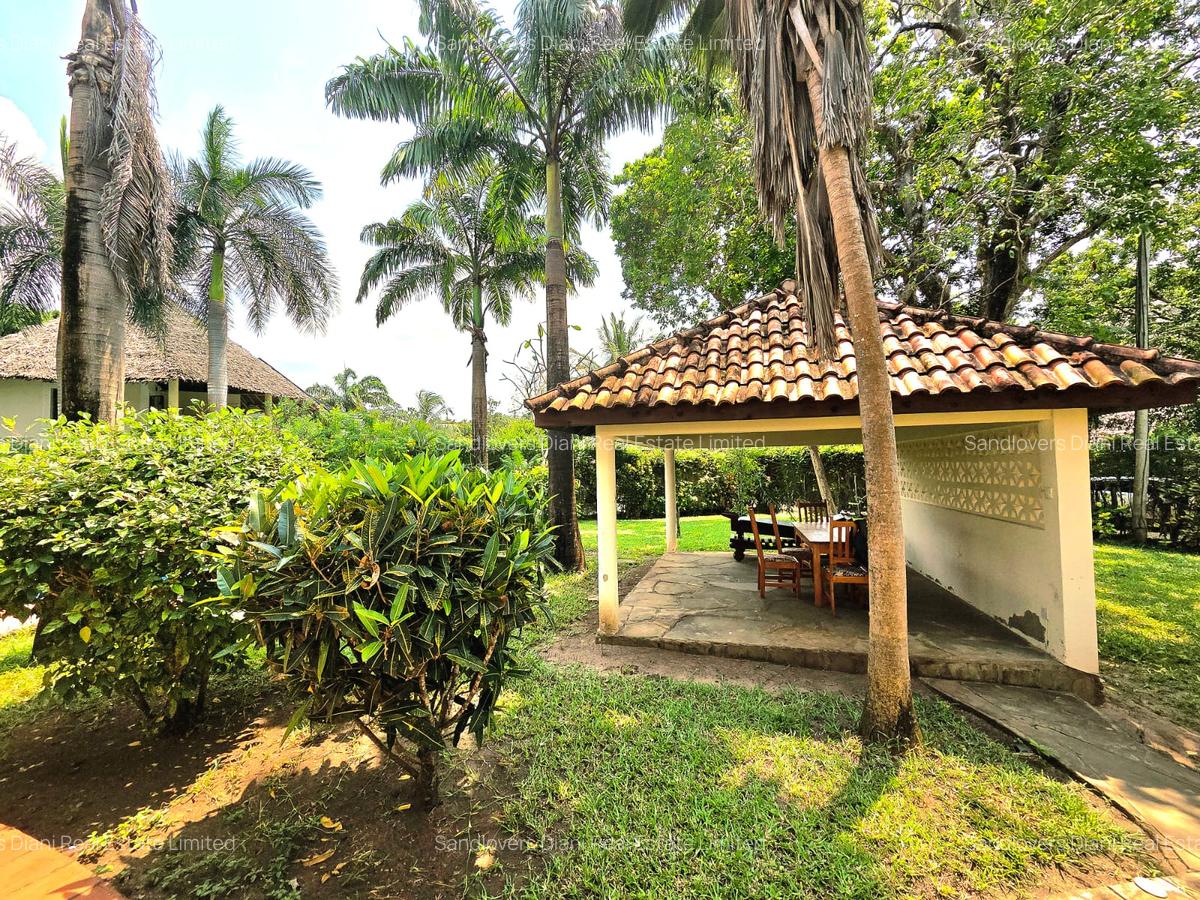 3 Bed Villa with Swimming Pool in Diani - 9