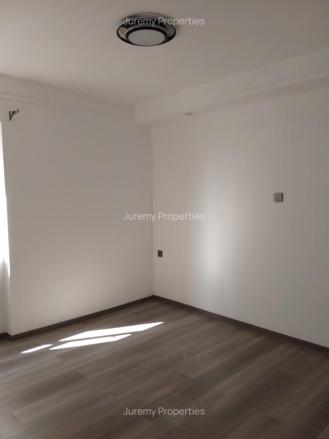 Serviced 2 Bed Apartment with En Suite in Kilimani - 8