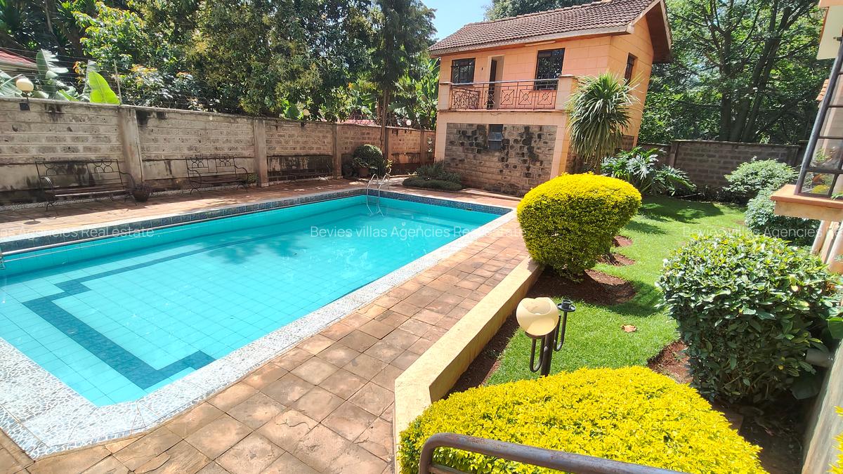 3 Bed Apartment with En Suite at Brook Side - 4