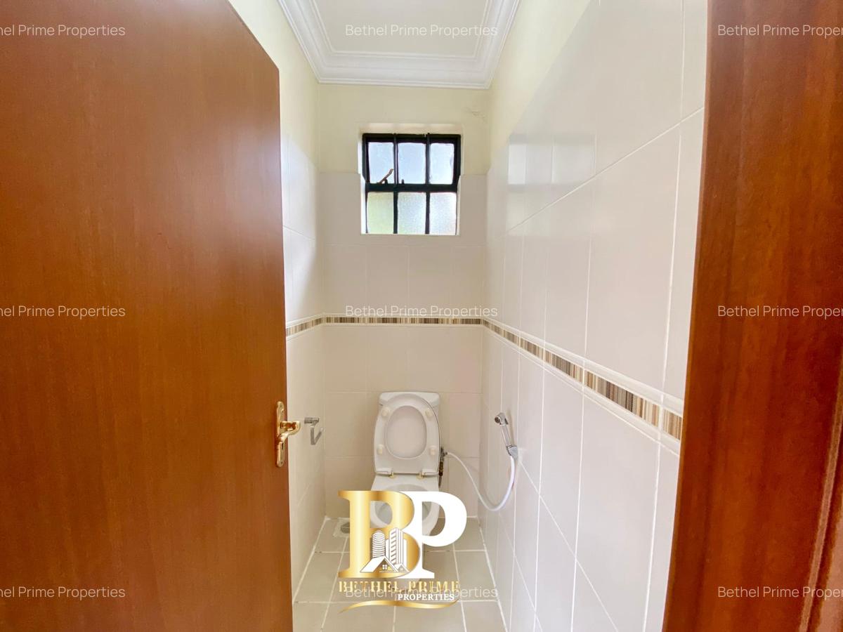 3 Bed Townhouse with En Suite in Lavington - 15