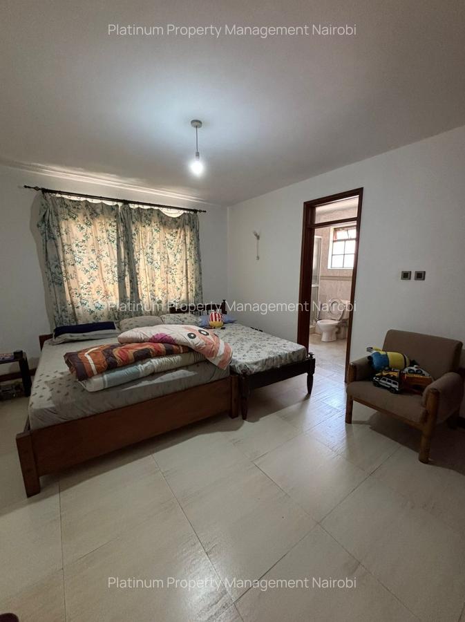 4 Bed Apartment with En Suite at Mpaka Rd - 6