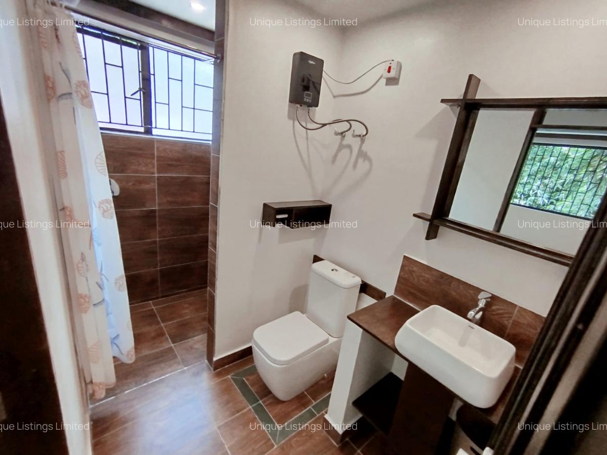 2 Bed Townhouse with En Suite in Parklands - 6