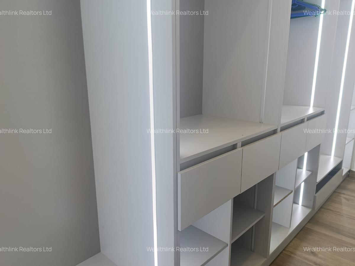 3 Bed Townhouse with En Suite at Runda - 10