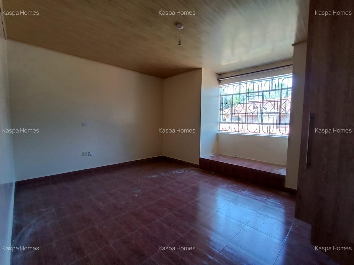 4 Bed House with En Suite in Karen - 2