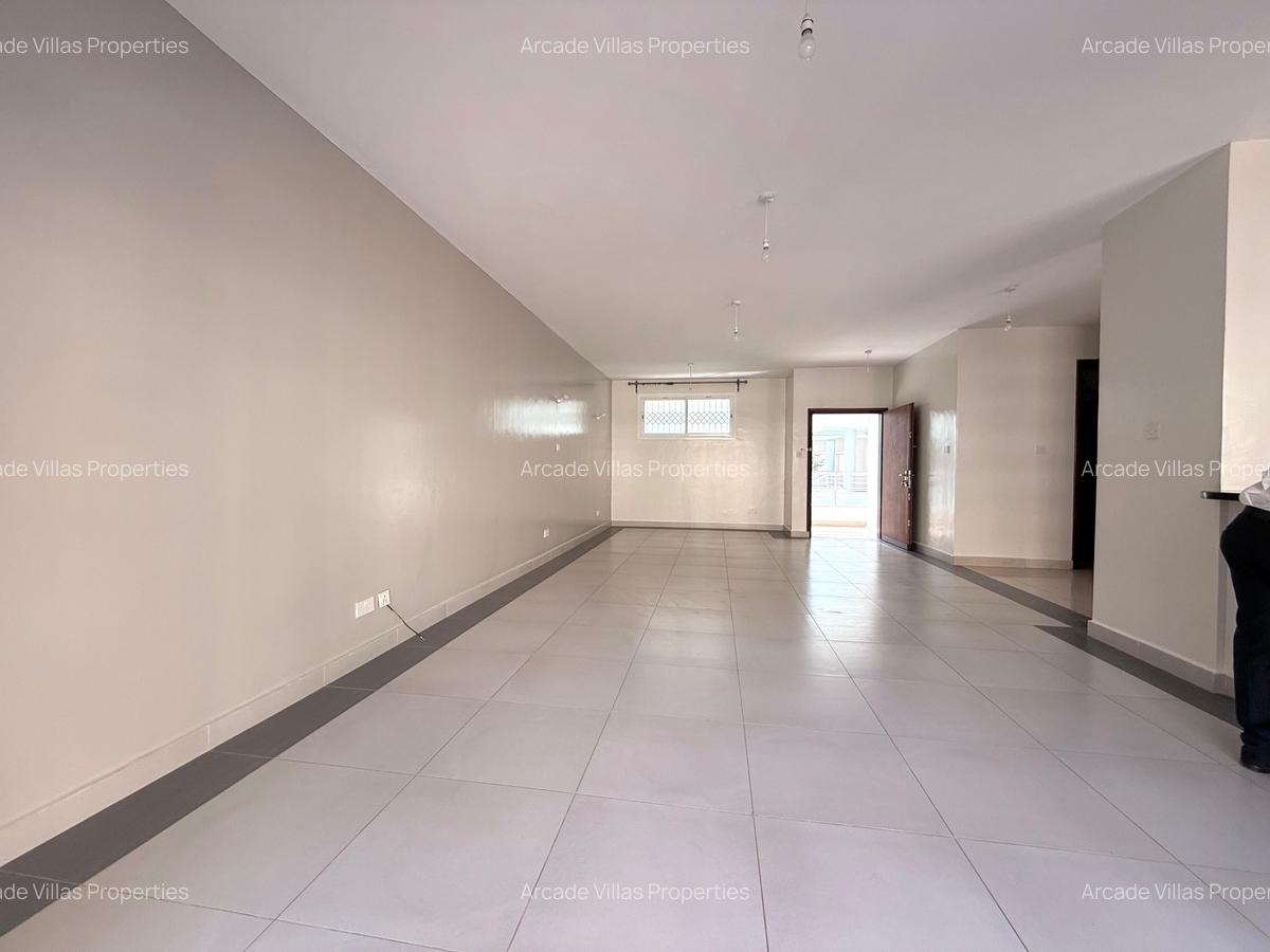 3 Bed Apartment with En Suite in Kileleshwa - 3