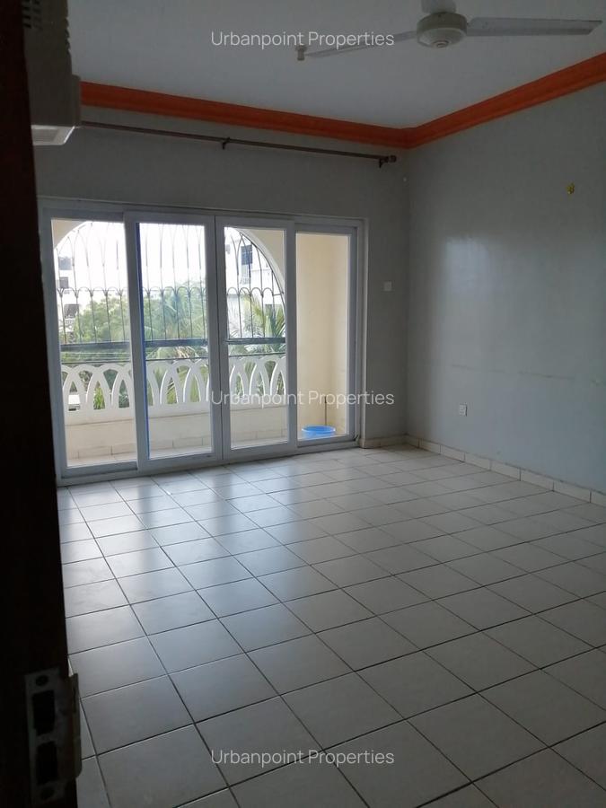 3 Bed Apartment with En Suite in Mtwapa - 2