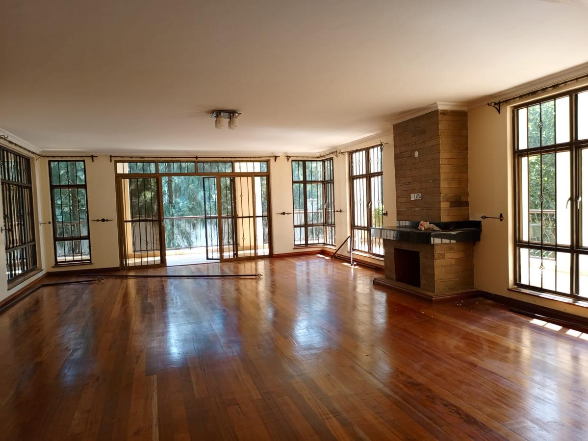 6 Bed House with En Suite in Kitisuru - 6