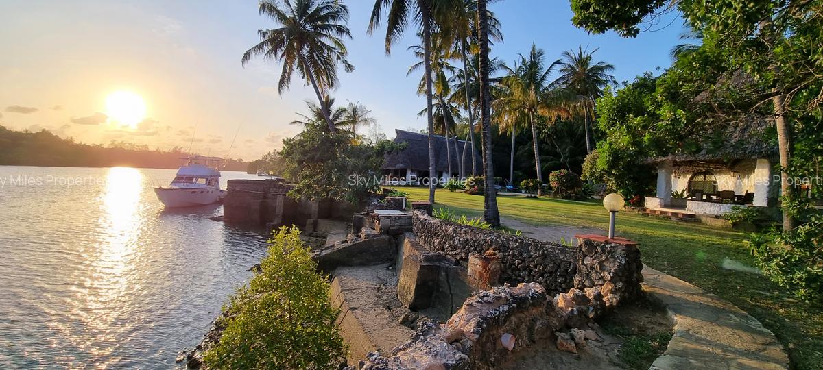 1 Bed Villa with En Suite at La-Marina Mtwapa - 2