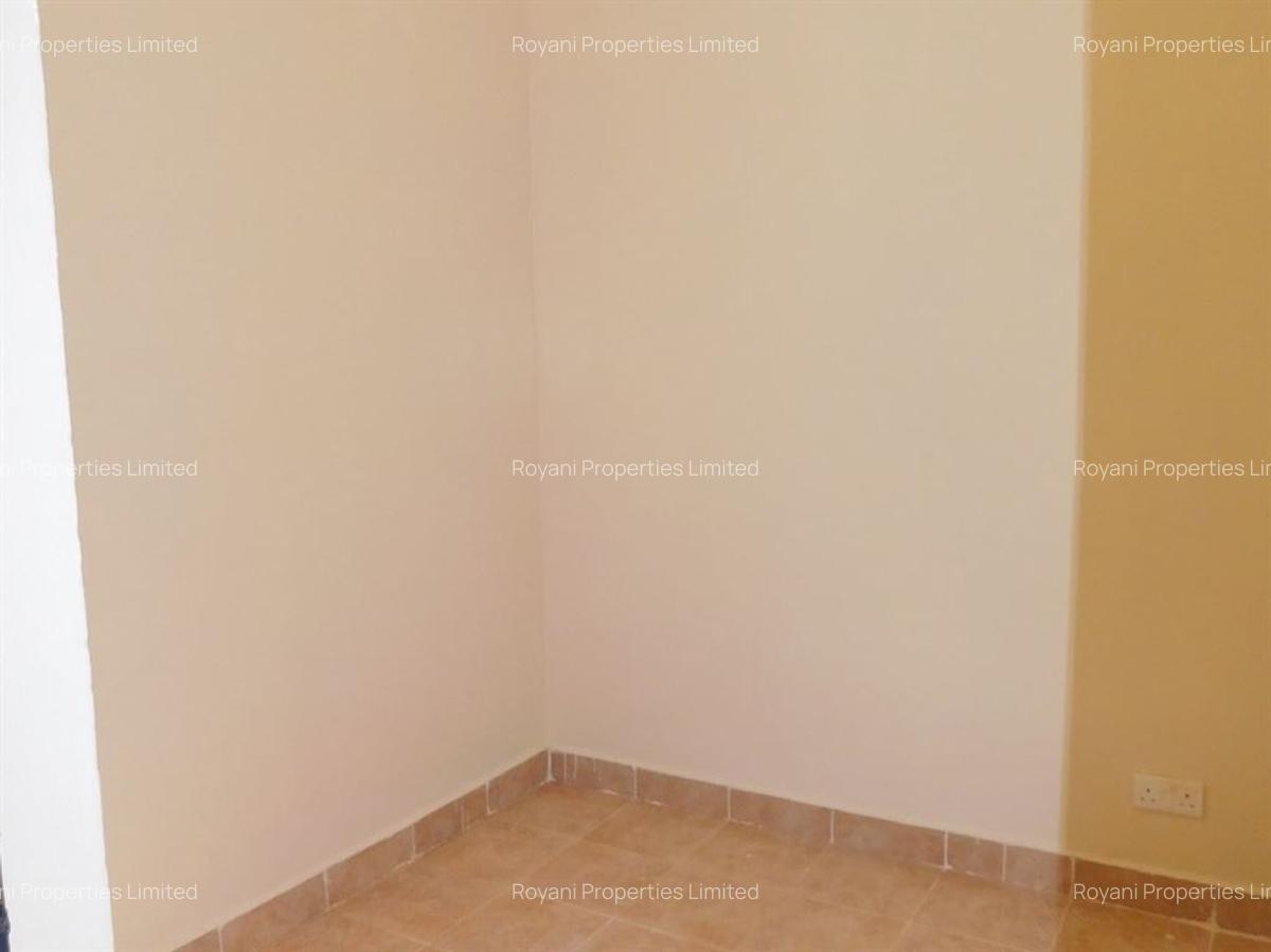 3 Bed Apartment with En Suite at Fourways Junction Kiambu Rd - 15