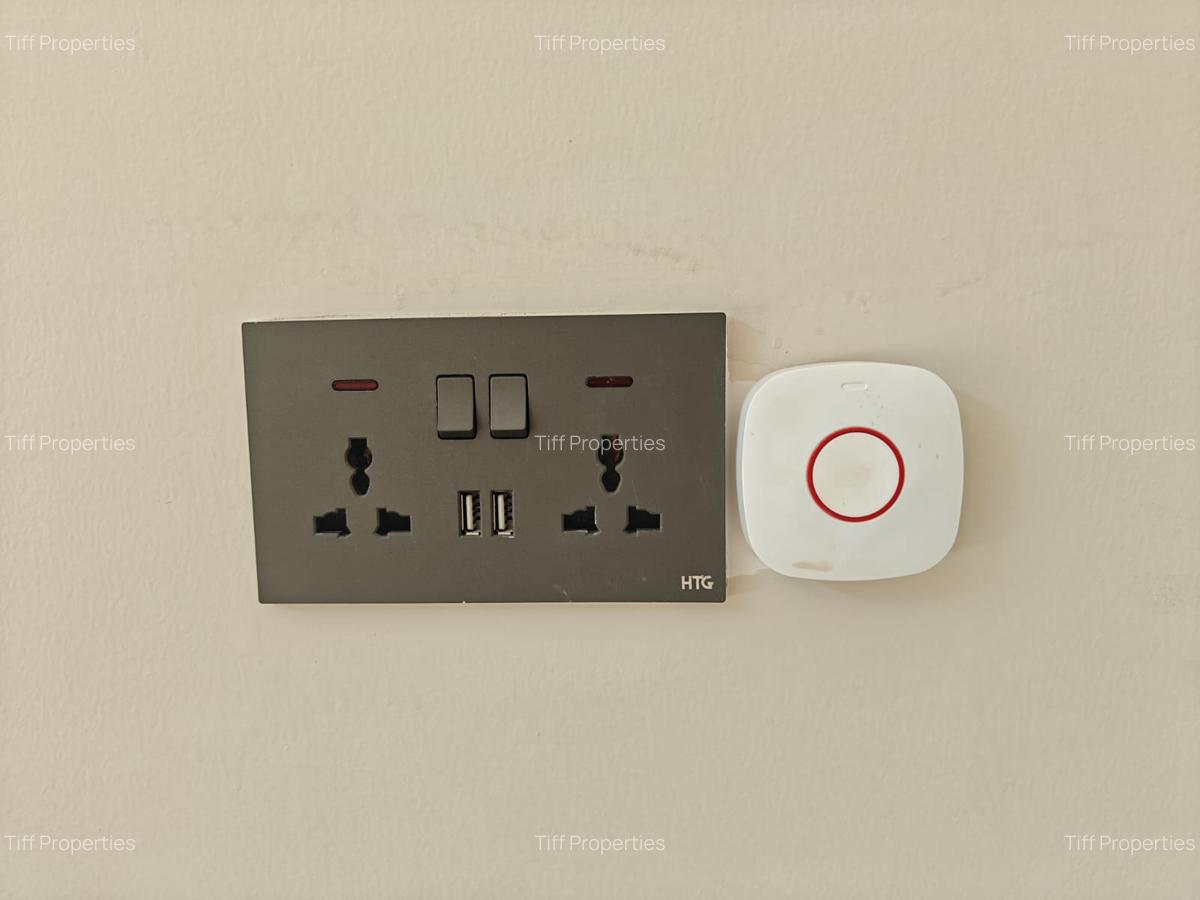 6 Bed House in Nyari - 6