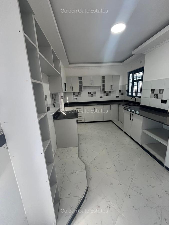 3 Bed House with En Suite in Ongata Rongai - 11