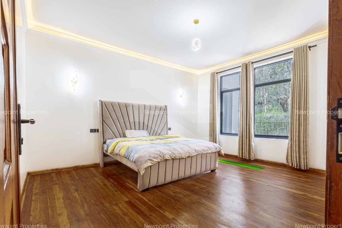 7 Bed House with En Suite in Karen - 7