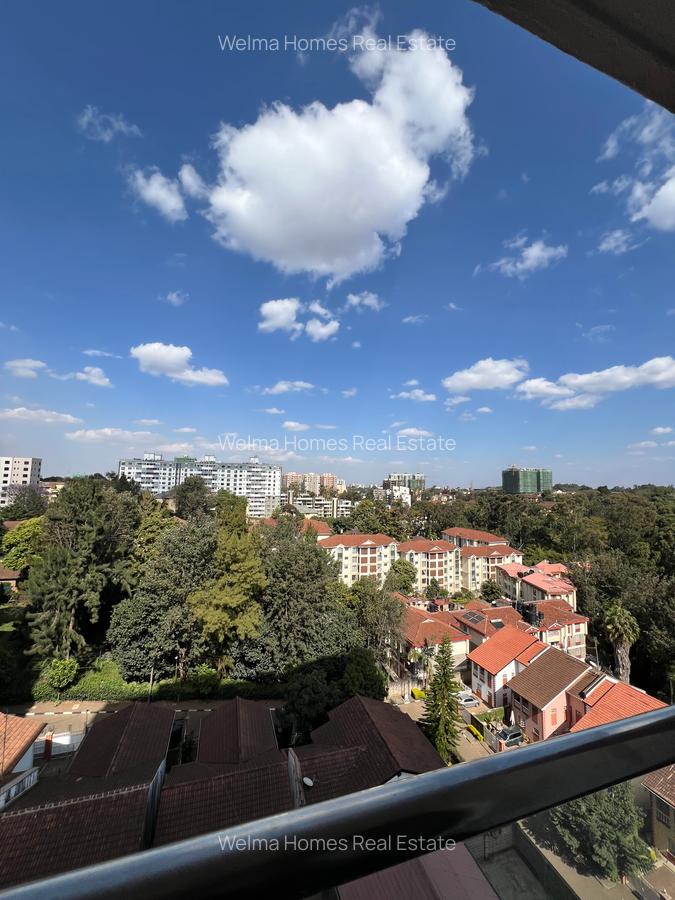 1 Bed Apartment with En Suite in Lavington - 8