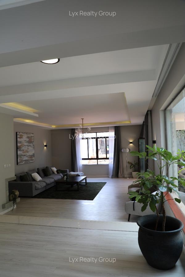 5 Bed Villa with En Suite in Karen - 6