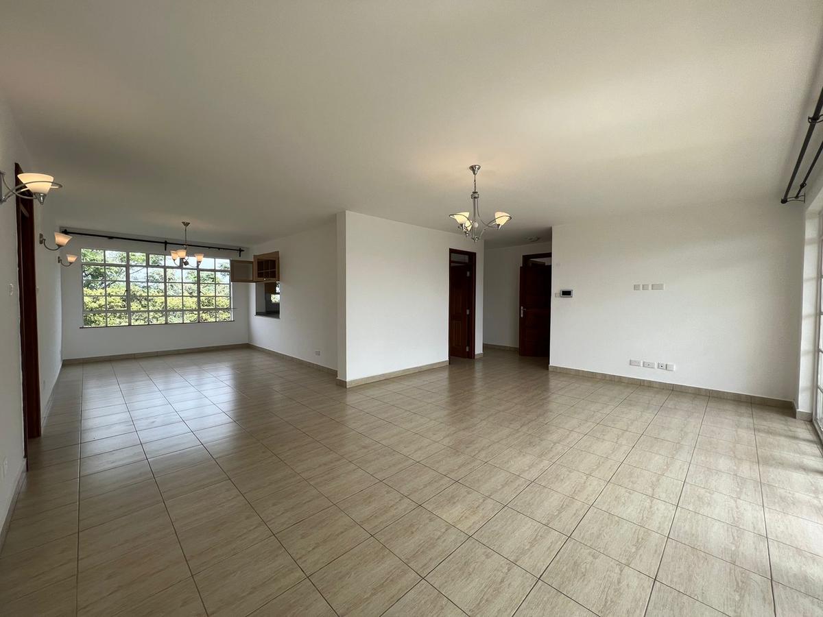 3 Bed Apartment with En Suite in Lavington - 2