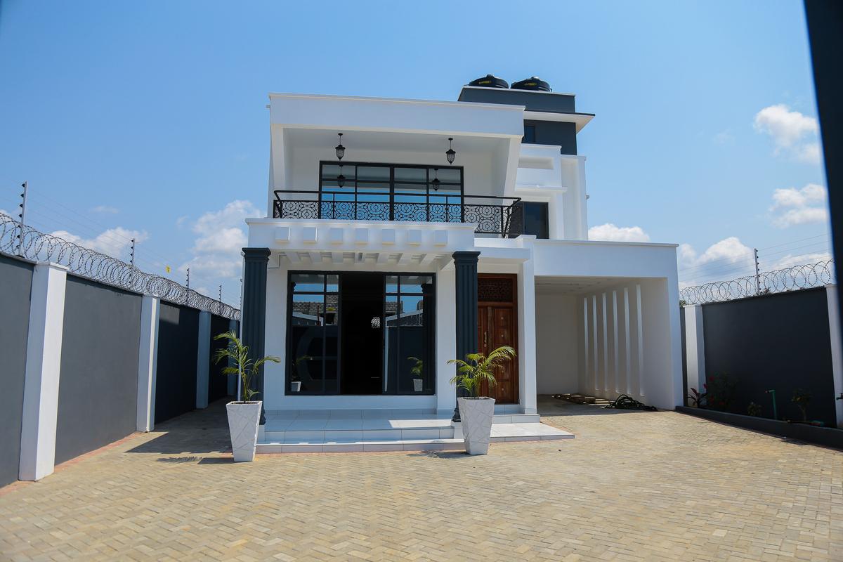 3 Bed House with En Suite in Mtwapa - 2