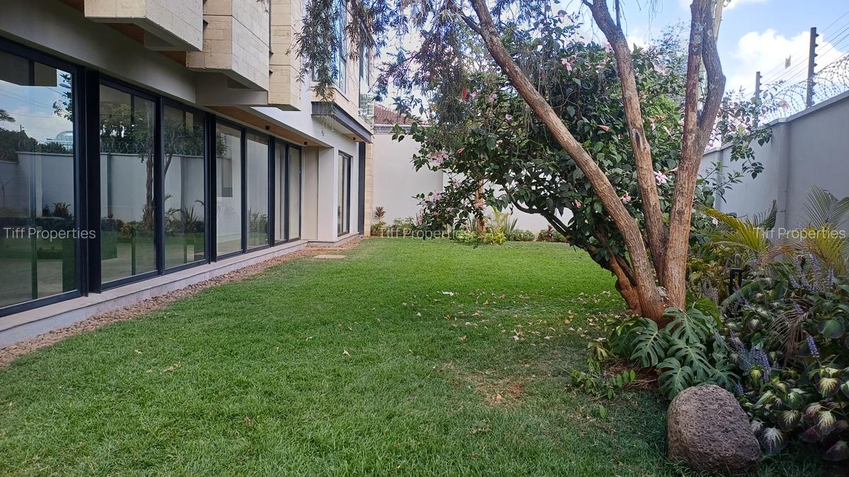 5 Bed Townhouse in Westlands Area - 20