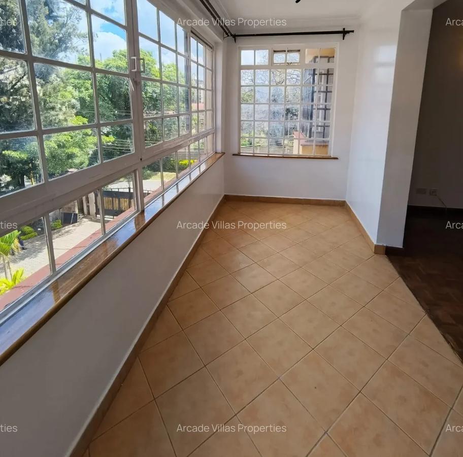 2 Bed Apartment with En Suite in Kileleshwa - 9