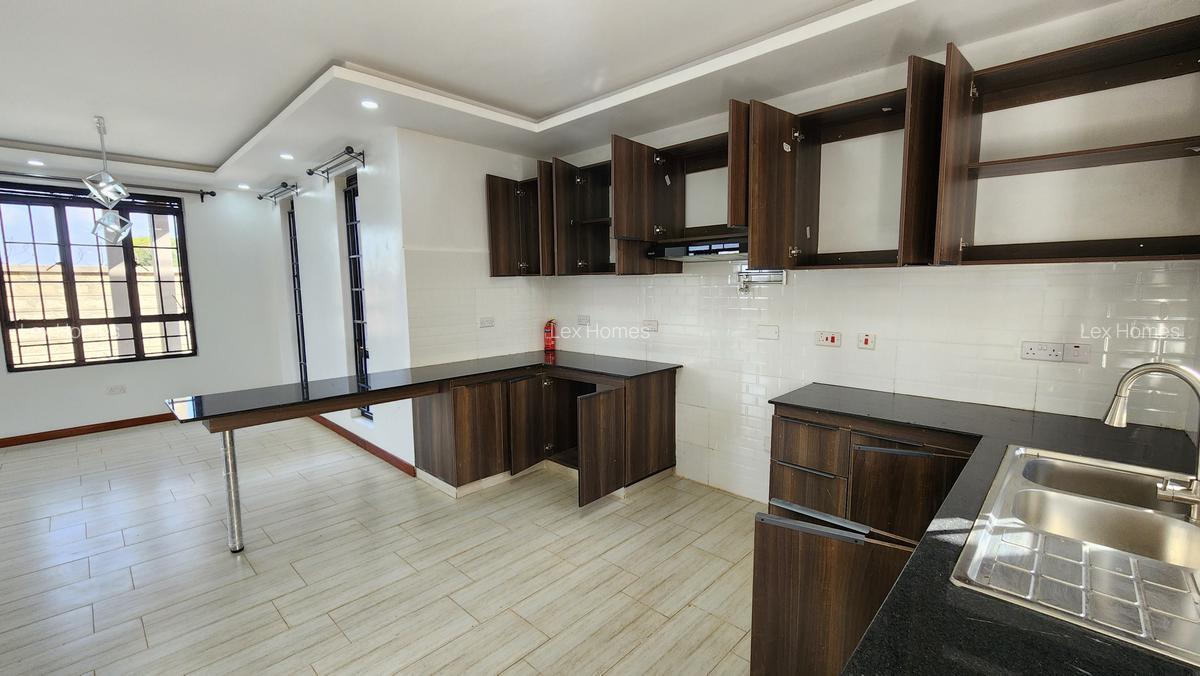 5 Bed House with En Suite at Nkoroi - 9