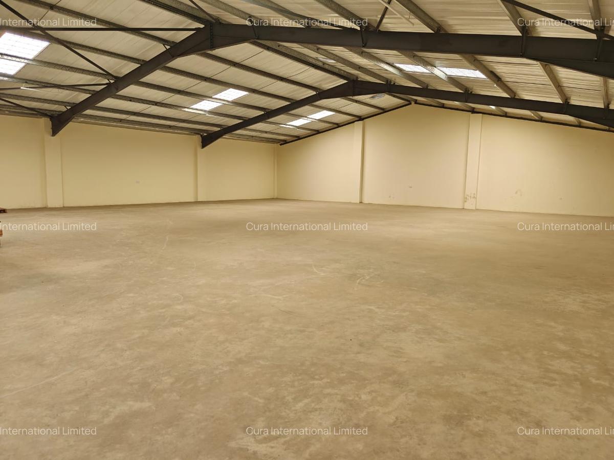 5,940 ft² Warehouse with Backup Generator in Ruaraka - 4