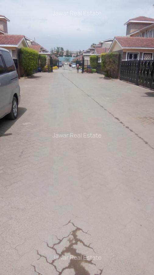 4 Bed Townhouse with En Suite at Syokimau - 3