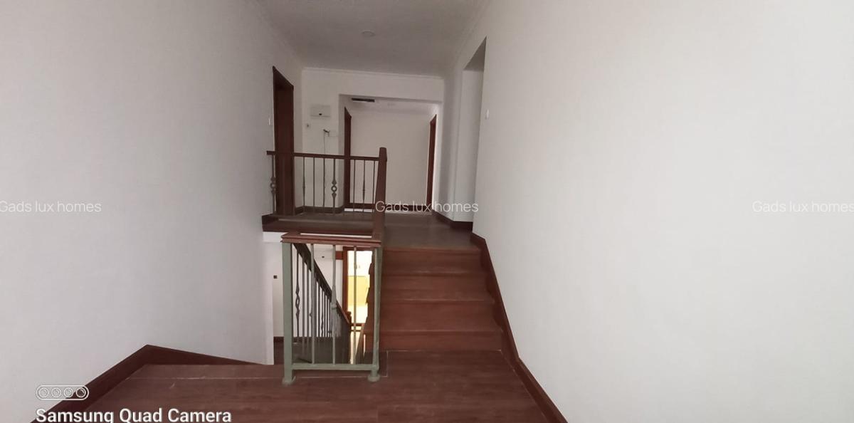 5 Bed Villa with En Suite at Shanzu - 6