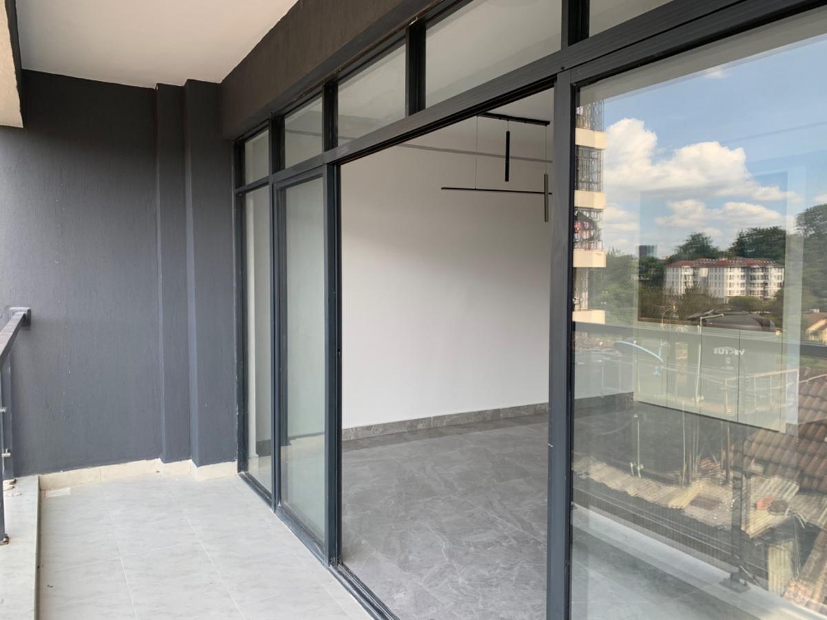 2 Bed Apartment with En Suite in Kilimani - 4