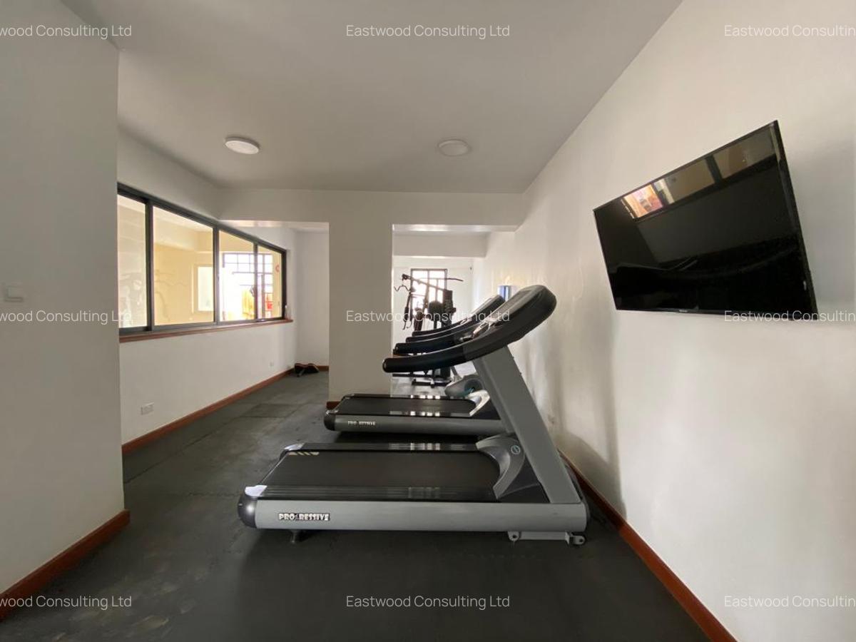 4 Bed Apartment with En Suite at 3Rd Parklands - 11