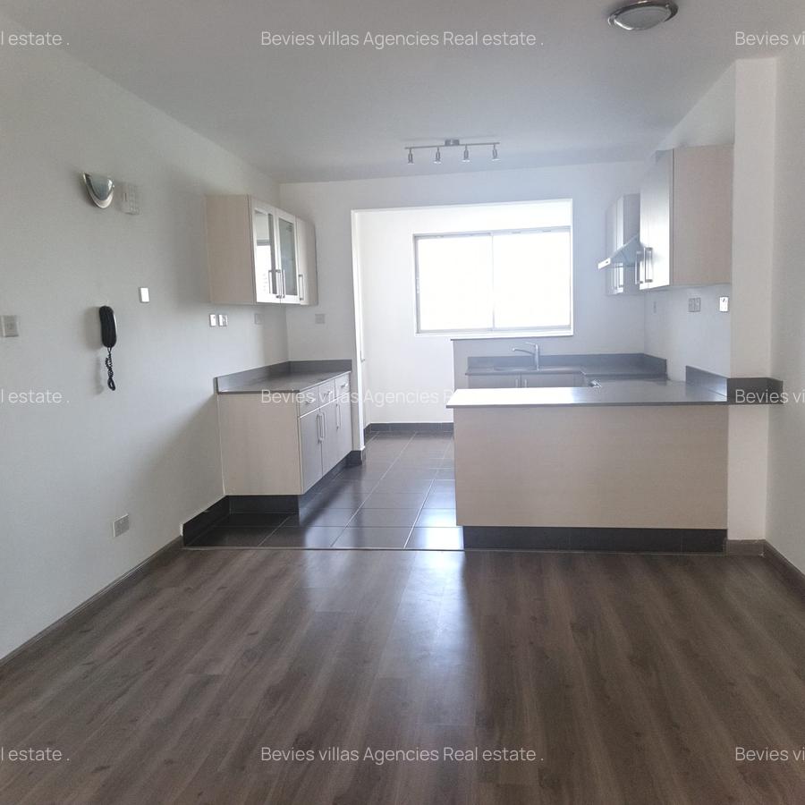 2 Bed Apartment with En Suite at Parklands - 1