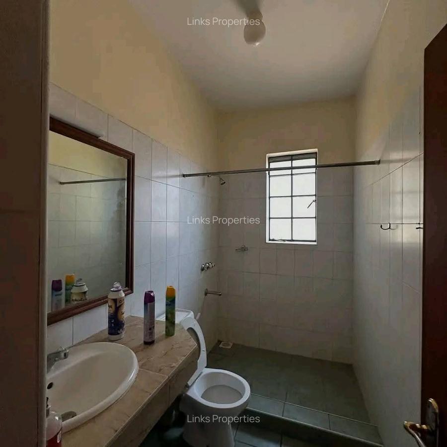 4 Bed Townhouse with En Suite at Karen - 9