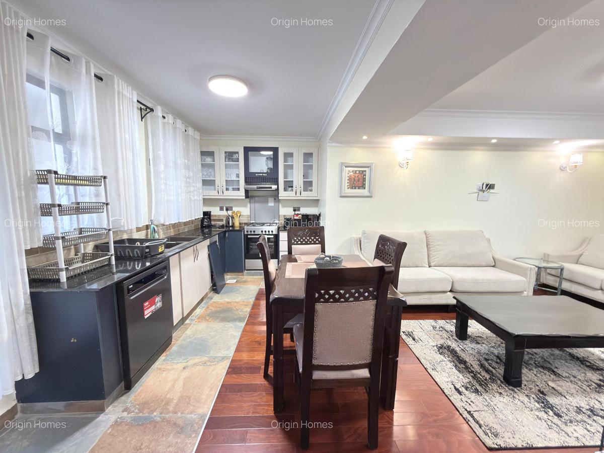 1 Bed House with En Suite at Lavington - 5