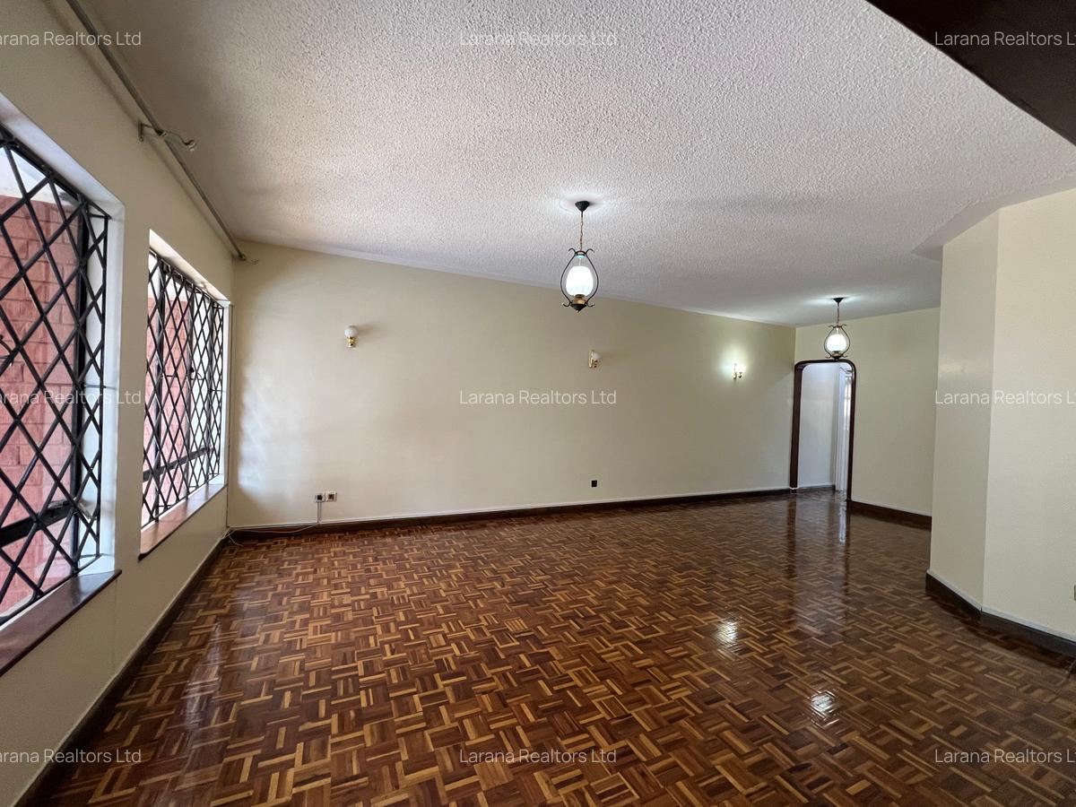 4 Bed Townhouse with En Suite at Brookside - 4