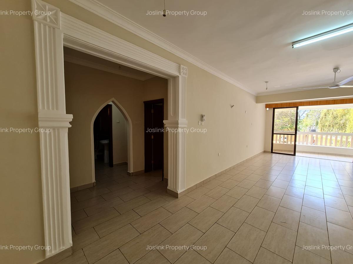 3 Bed Apartment with En Suite in Nyali Area - 6