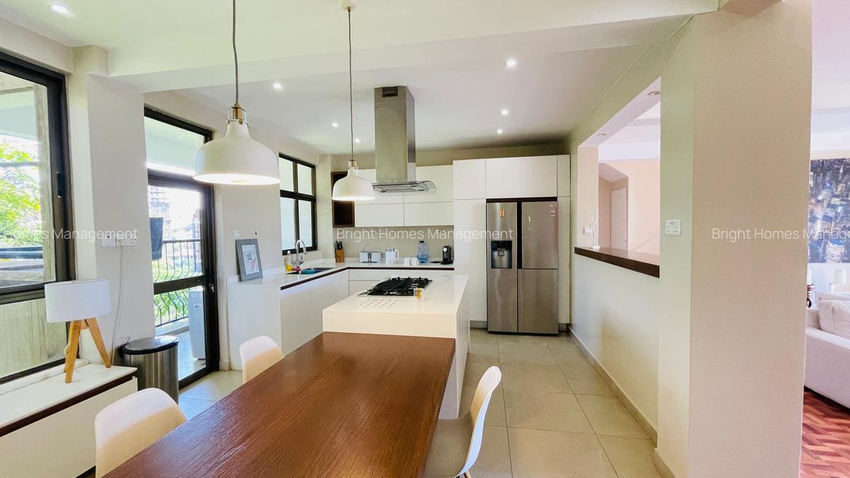 3 Bed Apartment with En Suite in Lavington - 15