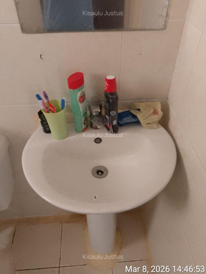 2 Bed Apartment with En Suite at Donholm - 13