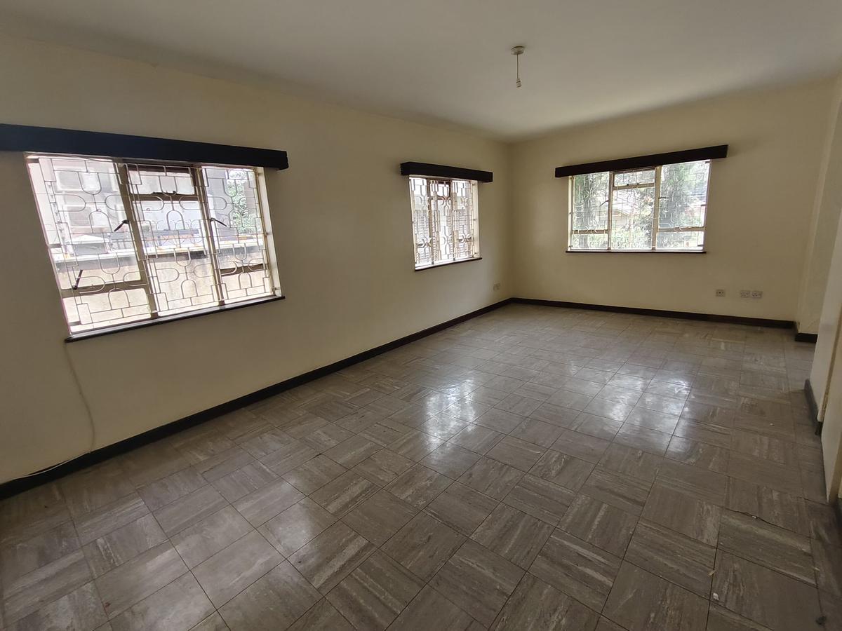 3 Bed Townhouse with En Suite in Kilimani - 5