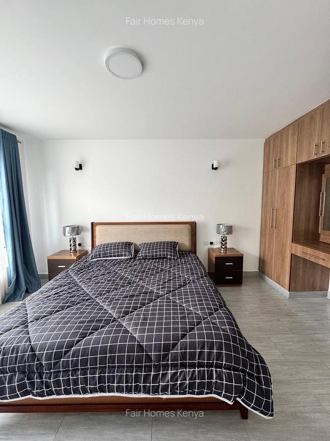 2 Bed Apartment with En Suite at Lavington Green - 11