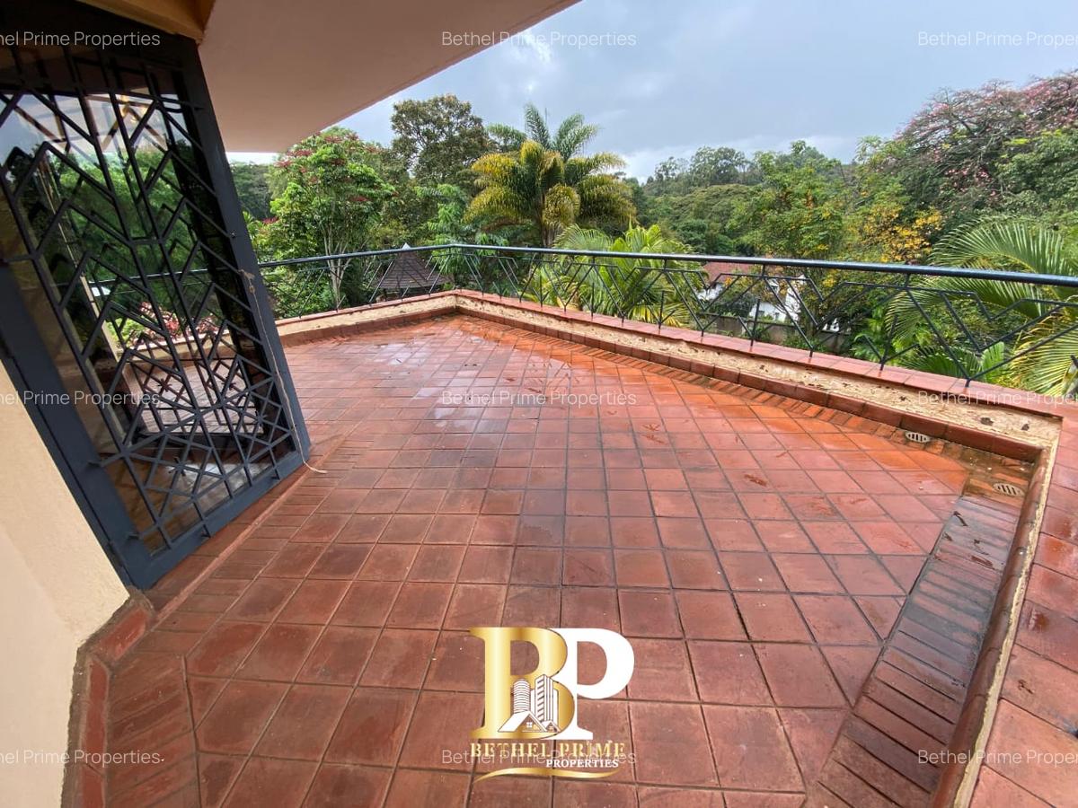 4 Bed Townhouse with En Suite in Muthaiga - 11