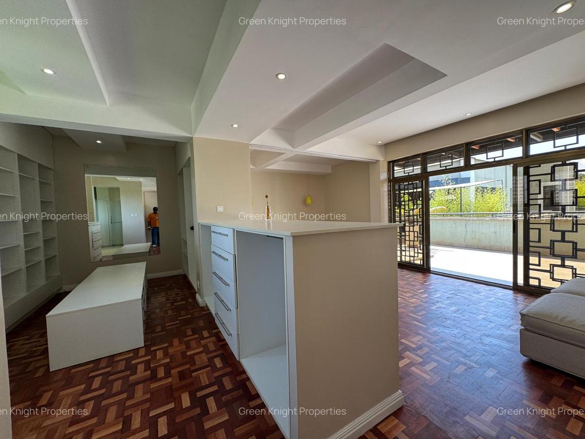 Serviced 3 Bed Apartment with En Suite in Lavington - 6