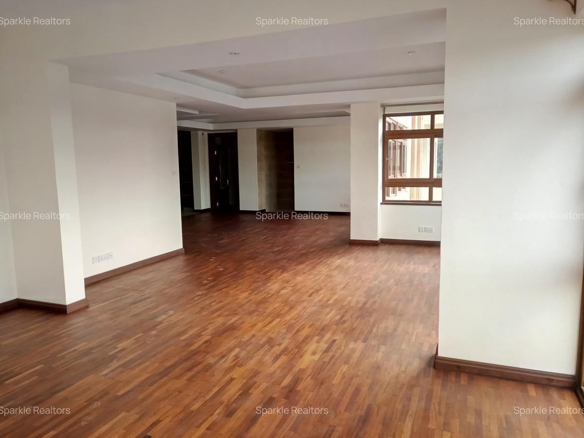 3 Bed Apartment with En Suite at General Mathenge - 8