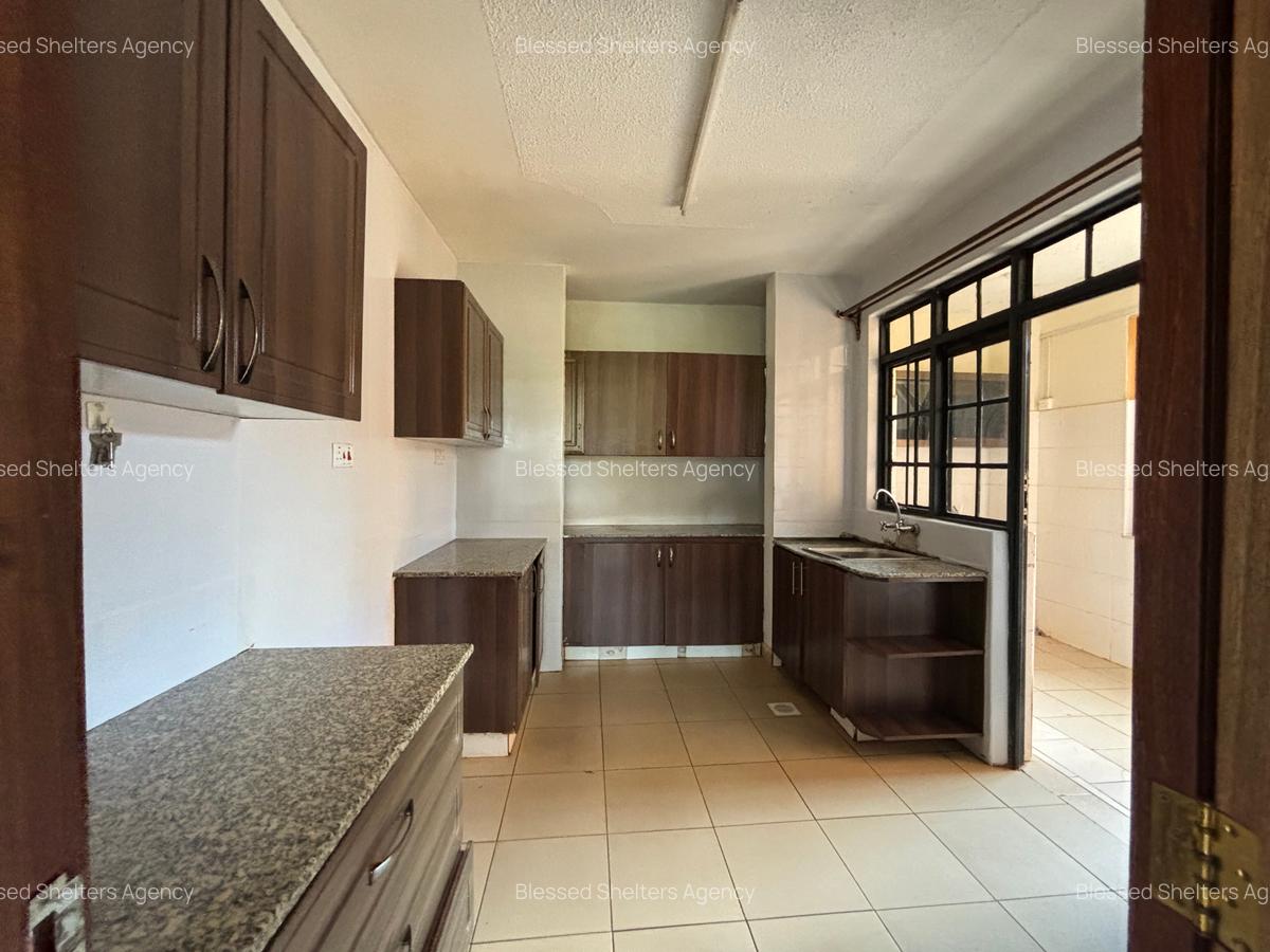 4 Bed Villa with En Suite in Kiambu Road - 7