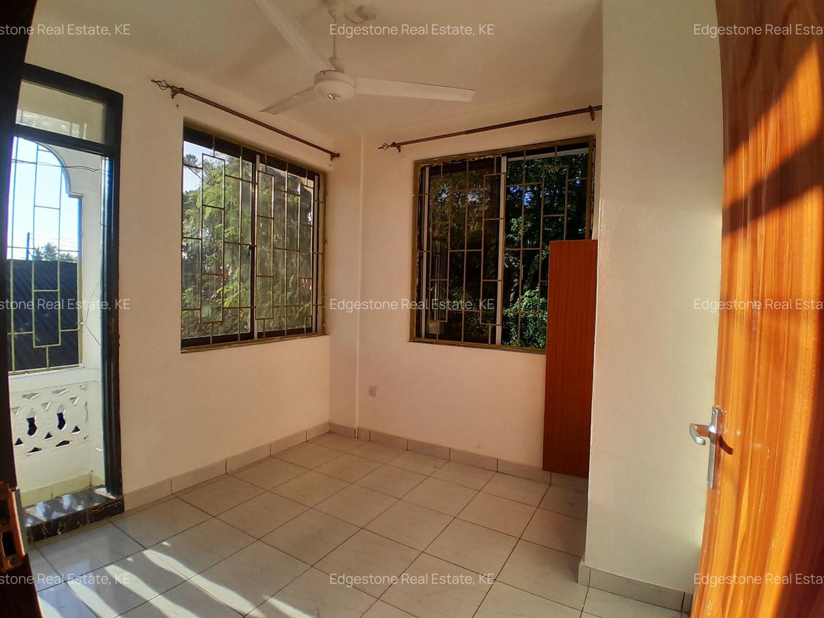 1 Bed Apartment with Parking in Mtwapa - 2