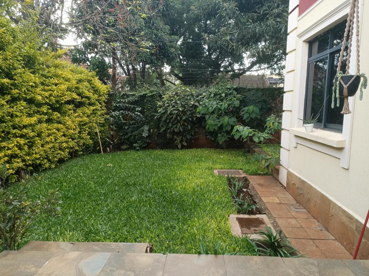 4 Bed House with En Suite at Lavington Estate Nairobi - 5