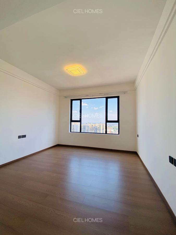 4 Bed Apartment with En Suite at Chania Avenue - 10