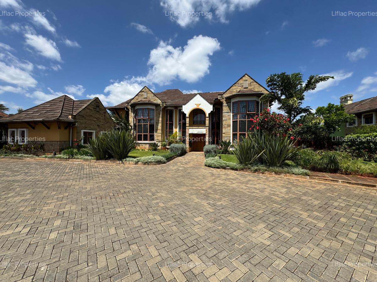 5 Bed Townhouse with En Suite in Runda - 2