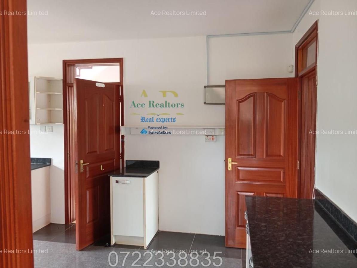 4 Bed Villa with En Suite at Nyari West Nairobi - 7
