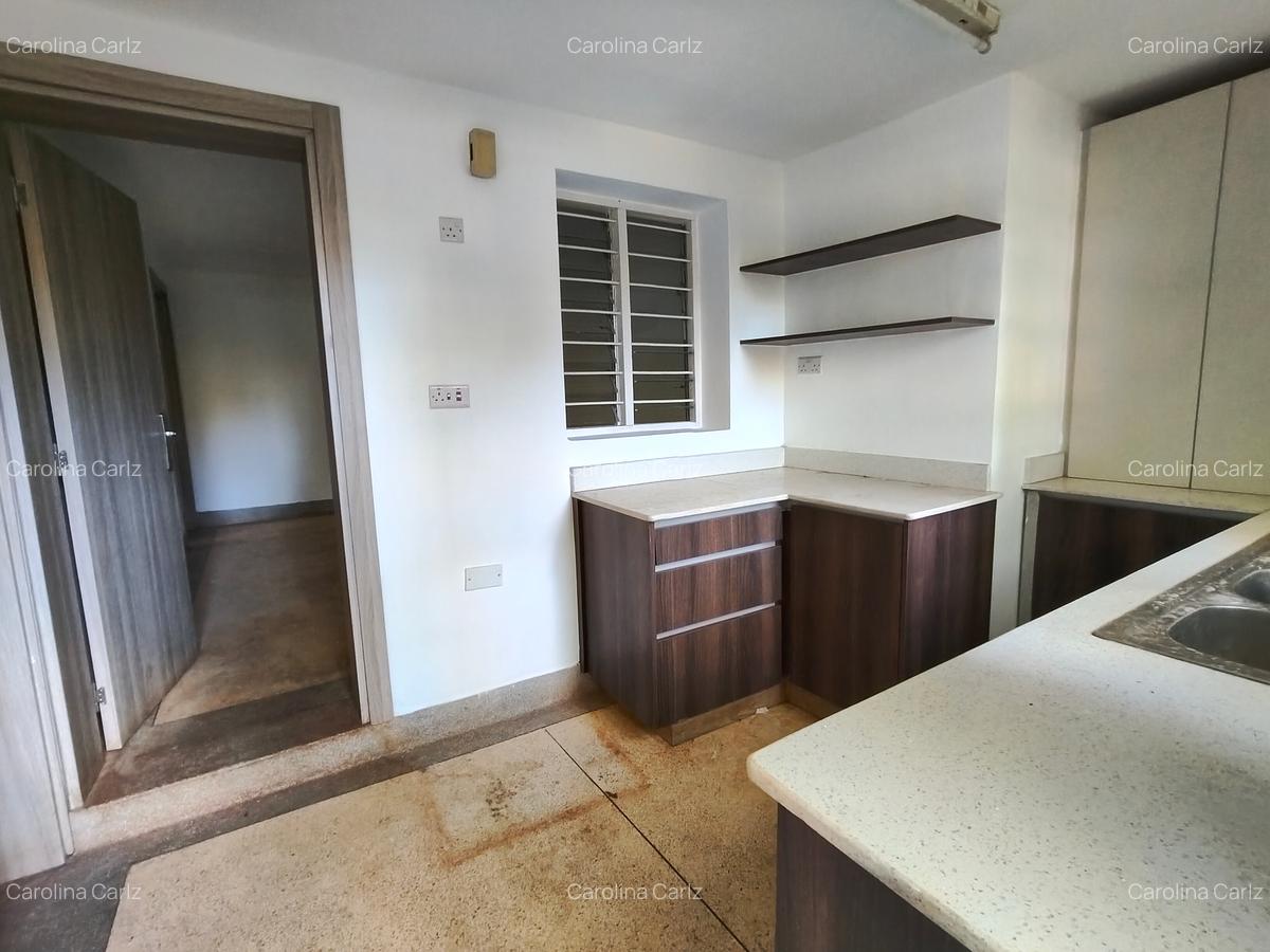 5 Bed Townhouse with En Suite at Thigiri - 19