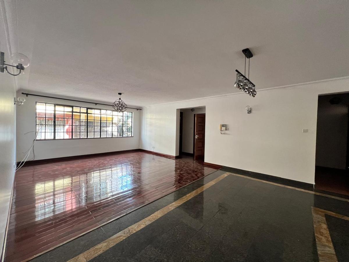 3 Bed Apartment with En Suite in Lavington - 8
