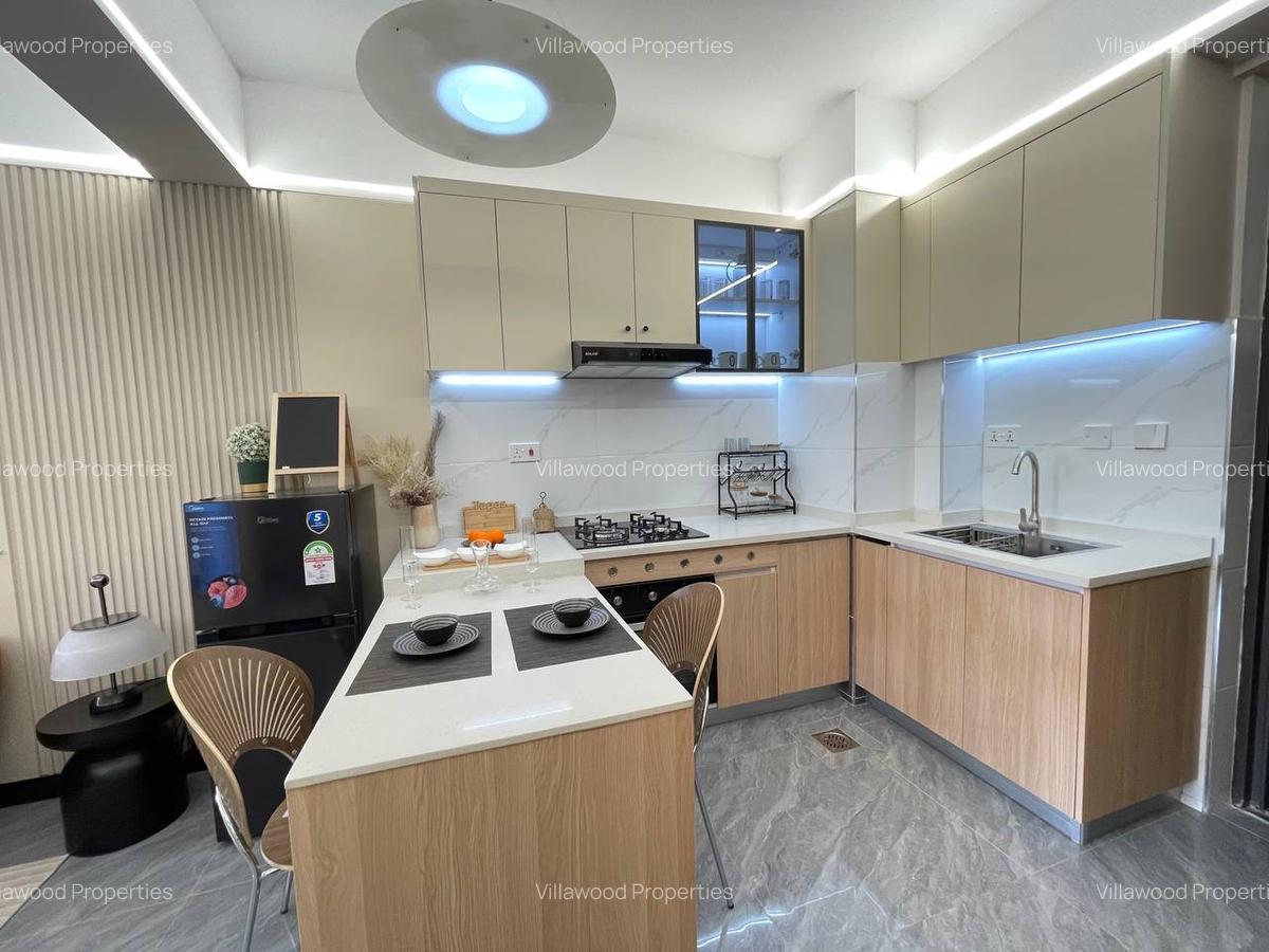 2 Bed Apartment with En Suite in Kilimani - 1