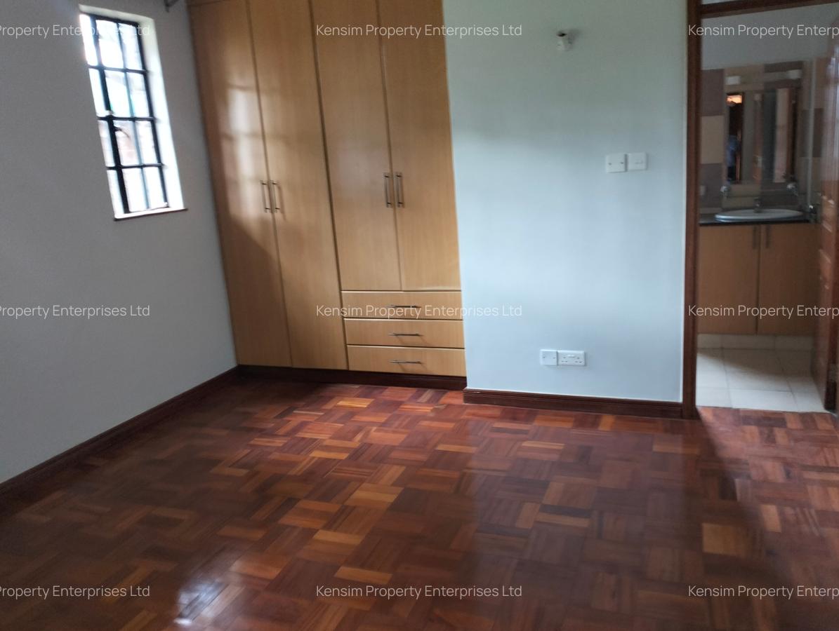 4 Bed Townhouse with En Suite in Runda - 10